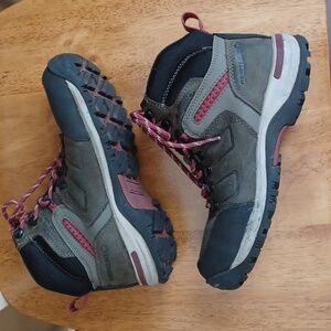 Wolverine Chisel 6 Leather Hard Toe Waterproof Work/Hiking Boots W-7